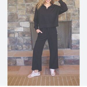 Simply Southern Black Wide-Leg Track Joggers